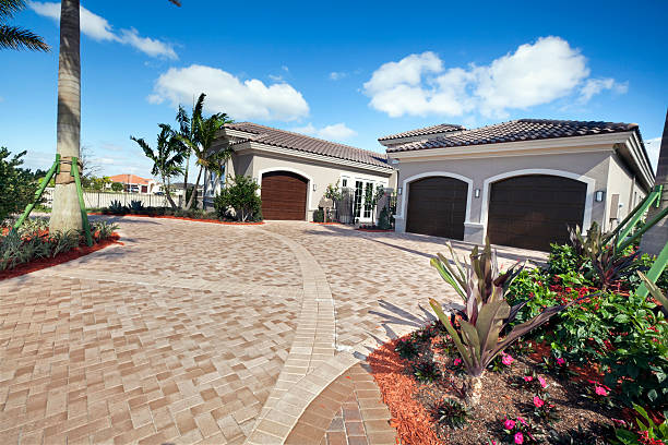 Best Commercial Driveway Pavers  in Valley Forge, TN